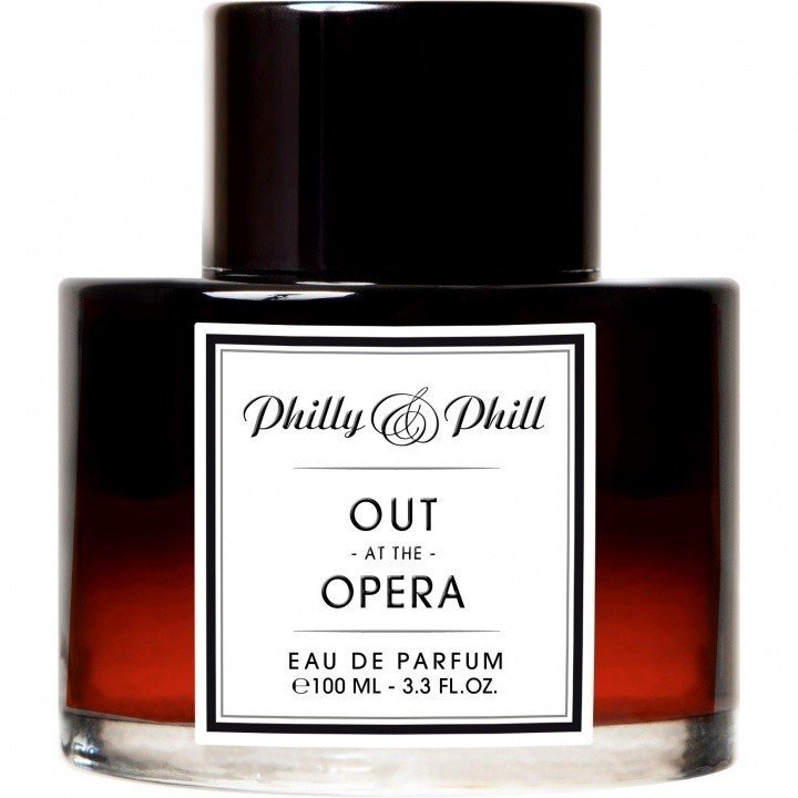 Glamorous Aoud / Out at the Opera