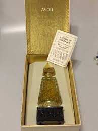 Pyramid of Fragrance