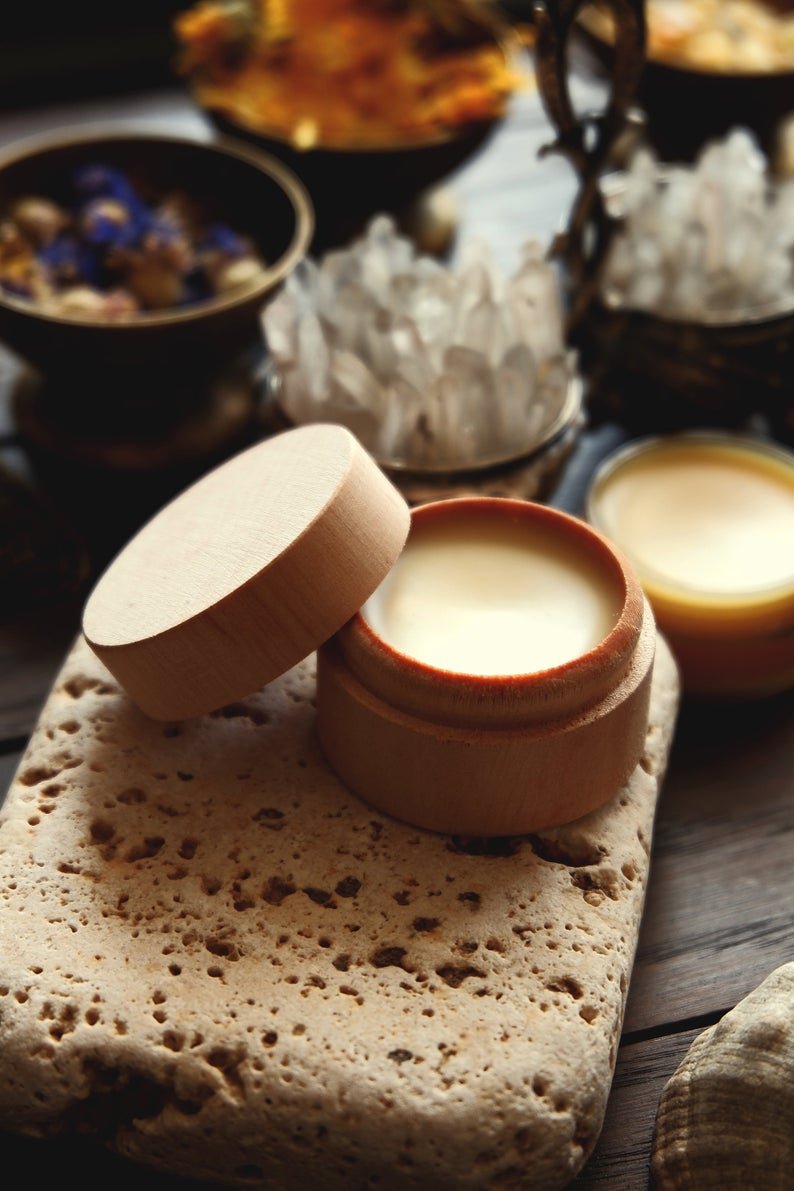 Önd (Solid Perfume)
