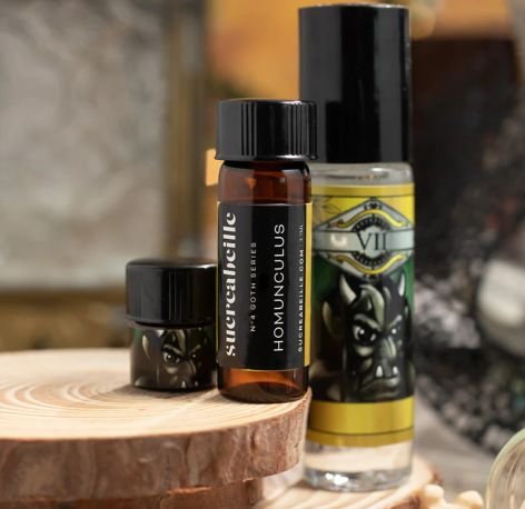 Homunculus (Perfume Oil)