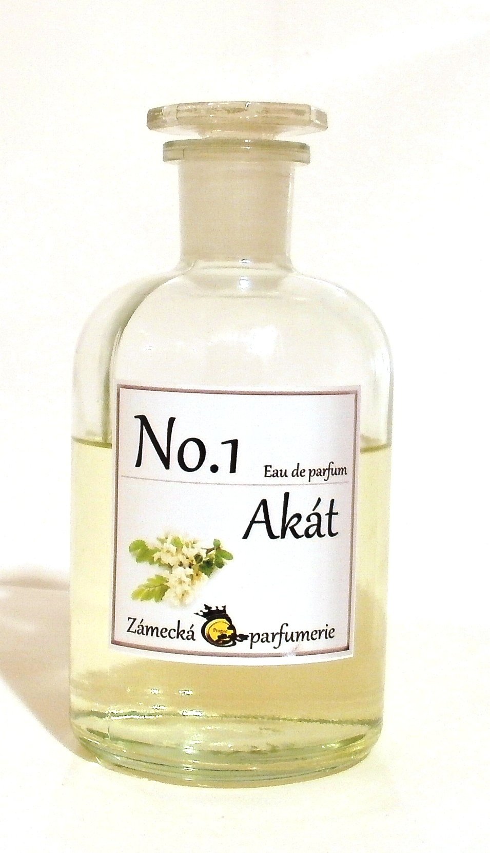 No.1 Akát