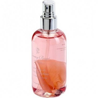 Agua Fresca de Rosas Silvestres