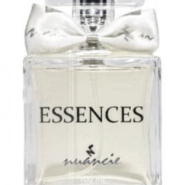 Essences 16