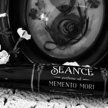 Memento Mori (Perfume Oil)