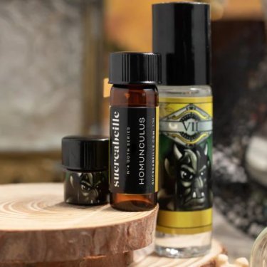 Homunculus (Perfume Oil)