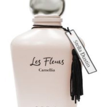 Les Fleurs: Camellia