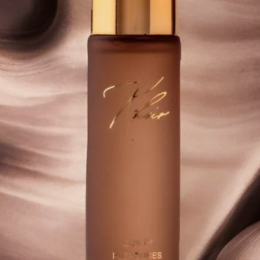 Guilty Pleasures Extrait de Parfum