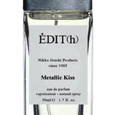 Metallic Kiss