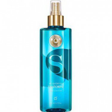 Posdata: Me Quedo en Santorini