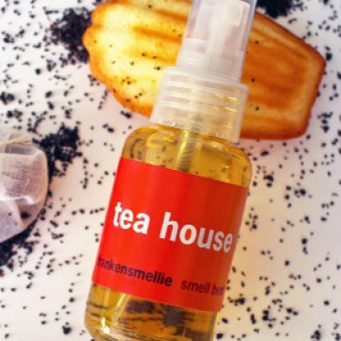 Frankensmellie: Tea House