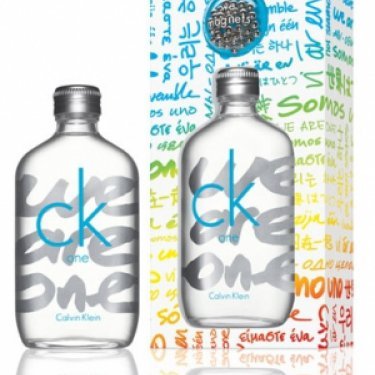 CK One We Are One Magnets