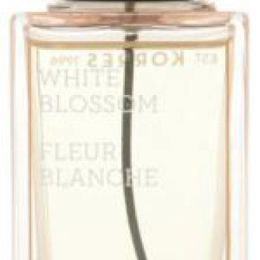 White Blossom / Fleur Blanche