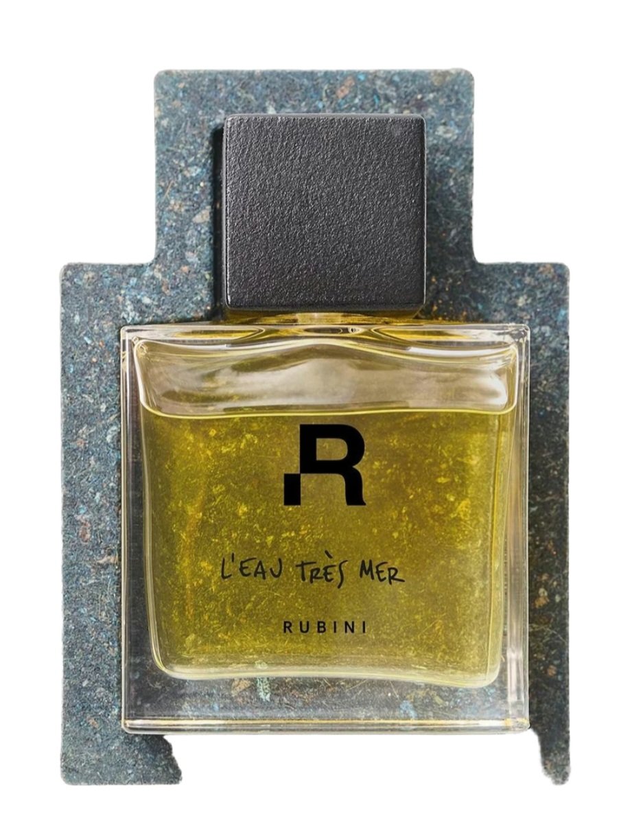 L’Eau Tres Mer