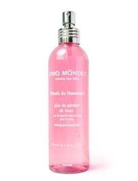 Pluie de Pétales de Roses