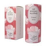 Les Divines Alcôves: Le Baiser / The Kiss